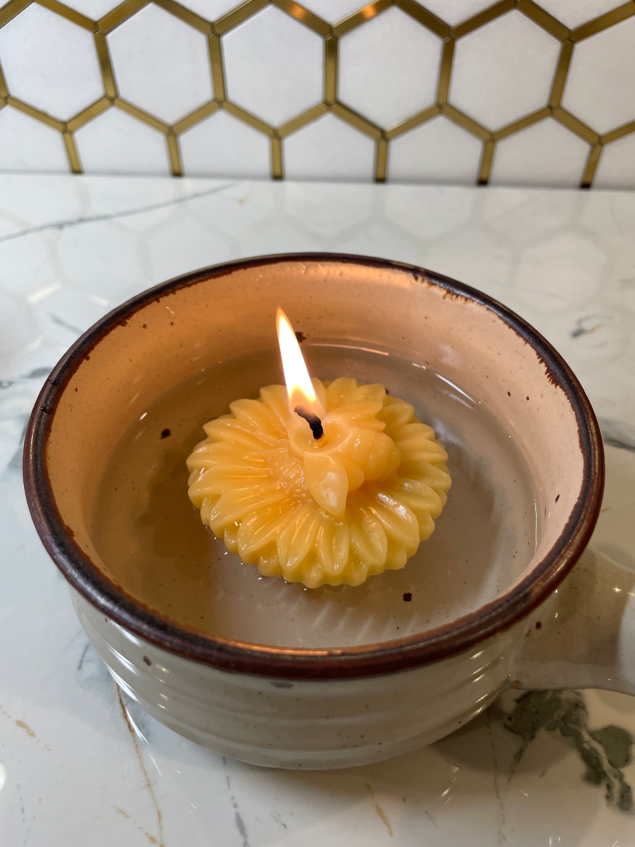 Sunflower/Bee Floating Candle